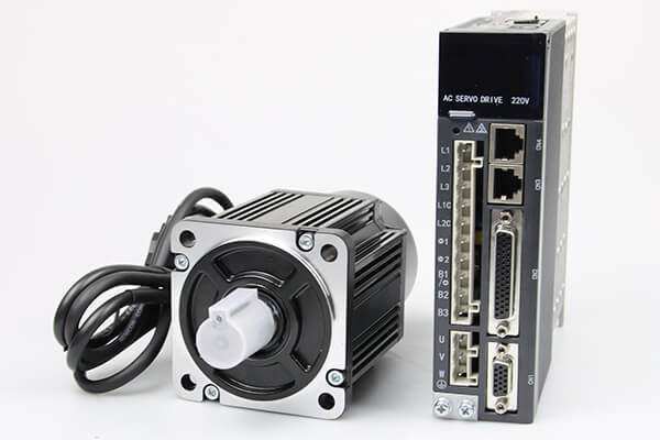 Does a Servo Motor Need a Motor Driver?