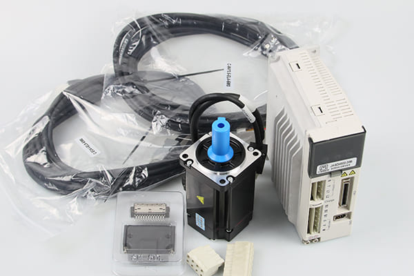 What Is The Difference Between A Servo Motor And Normal Motor?