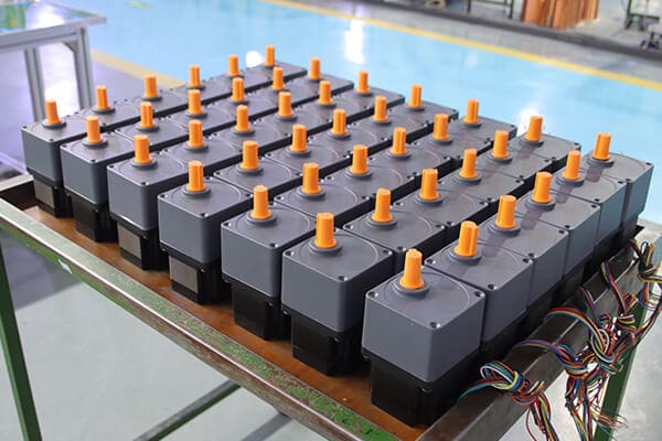 How to Change the Direction of a BLDC Motor?